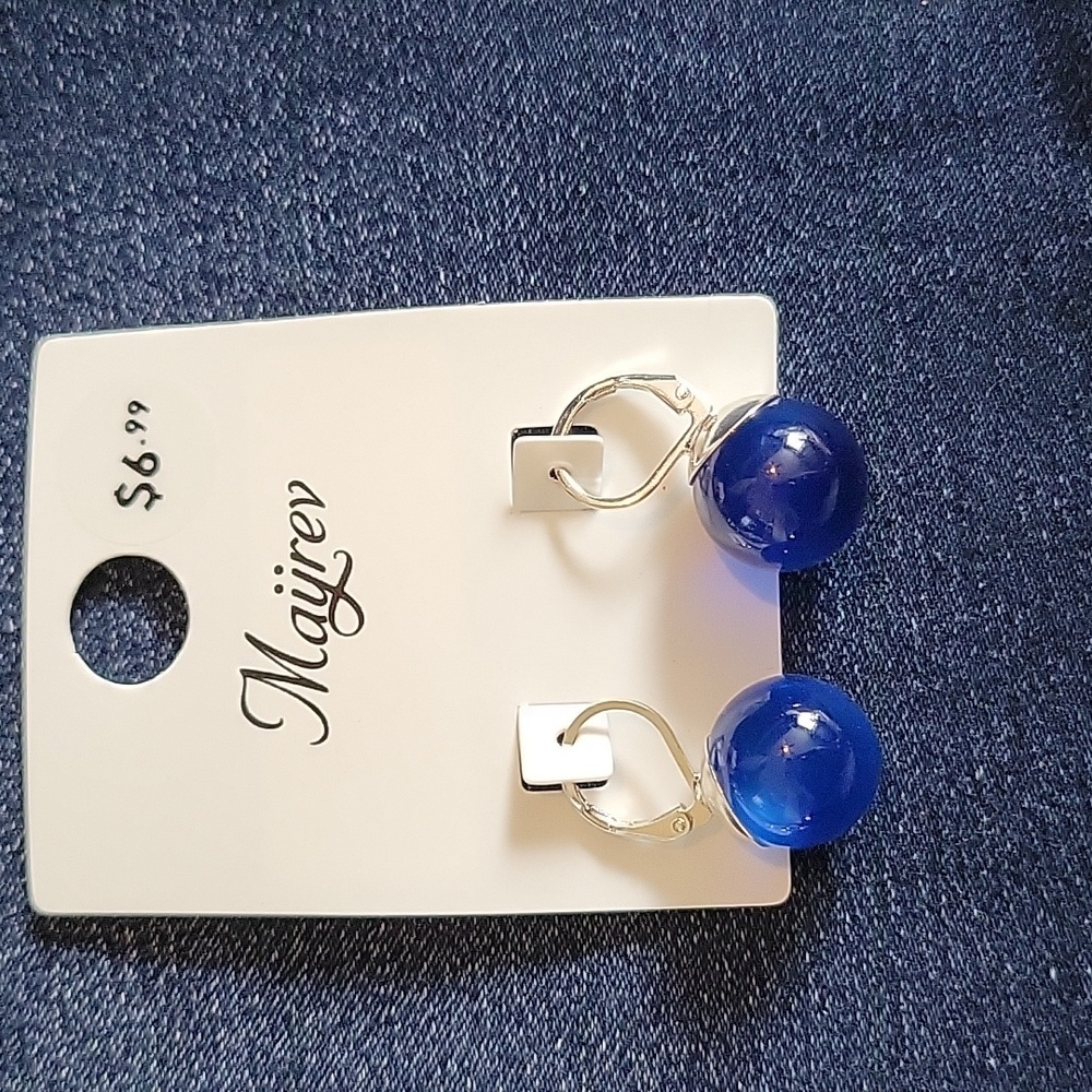 Blue and silver fashion jewelry earrings